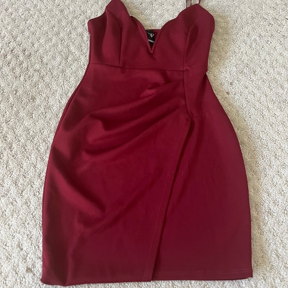 Maroon Windsor Formal Mini Dress - Picture 2 of 4